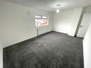 Neston Green Great Sutton